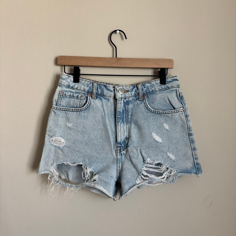 Zara Womens Light Wash Denim High Rise Mini Jean Shorts Distressed Size 6